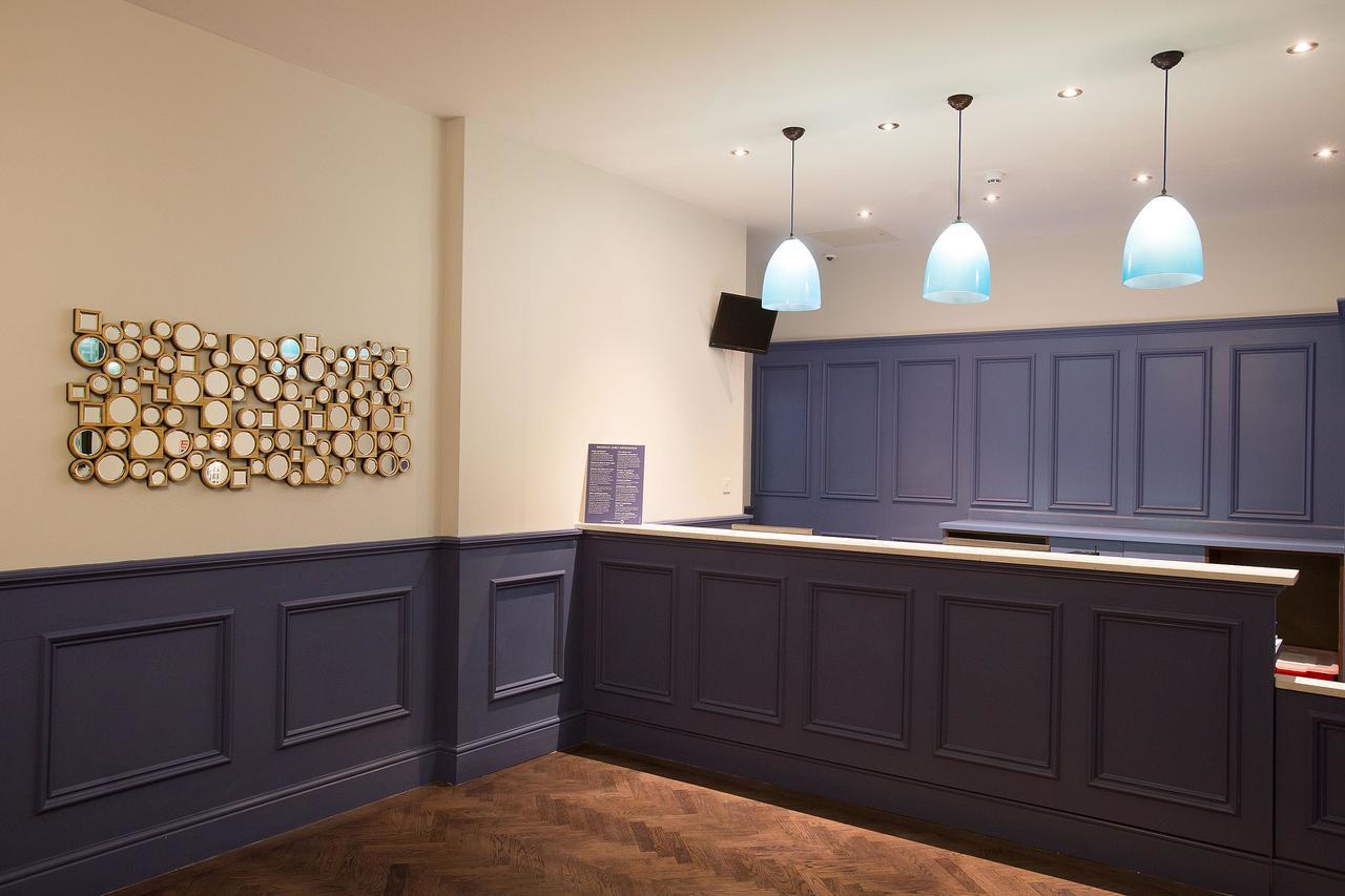 Hotel The Furness Railway Wetherspoon à Barrow-in-Furness Extérieur photo