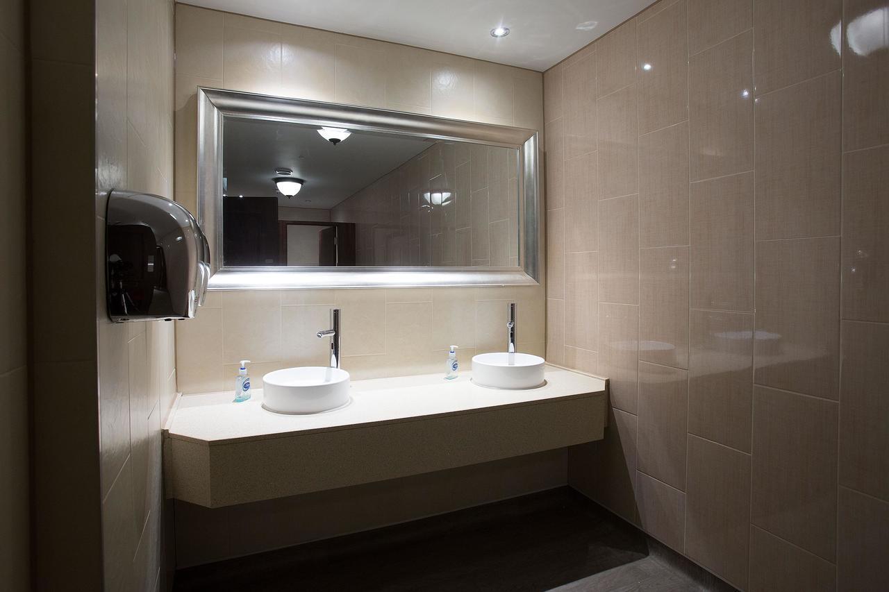 Hotel The Furness Railway Wetherspoon à Barrow-in-Furness Extérieur photo